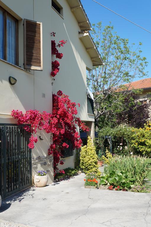 לינה וארוחת בוקר Penne Il Giardino מראה חיצוני תמונה