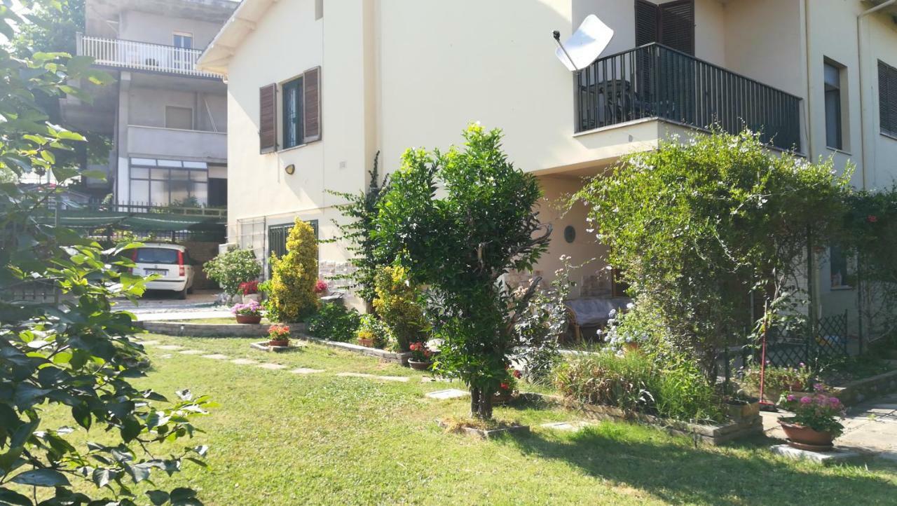 לינה וארוחת בוקר Penne Il Giardino מראה חיצוני תמונה
